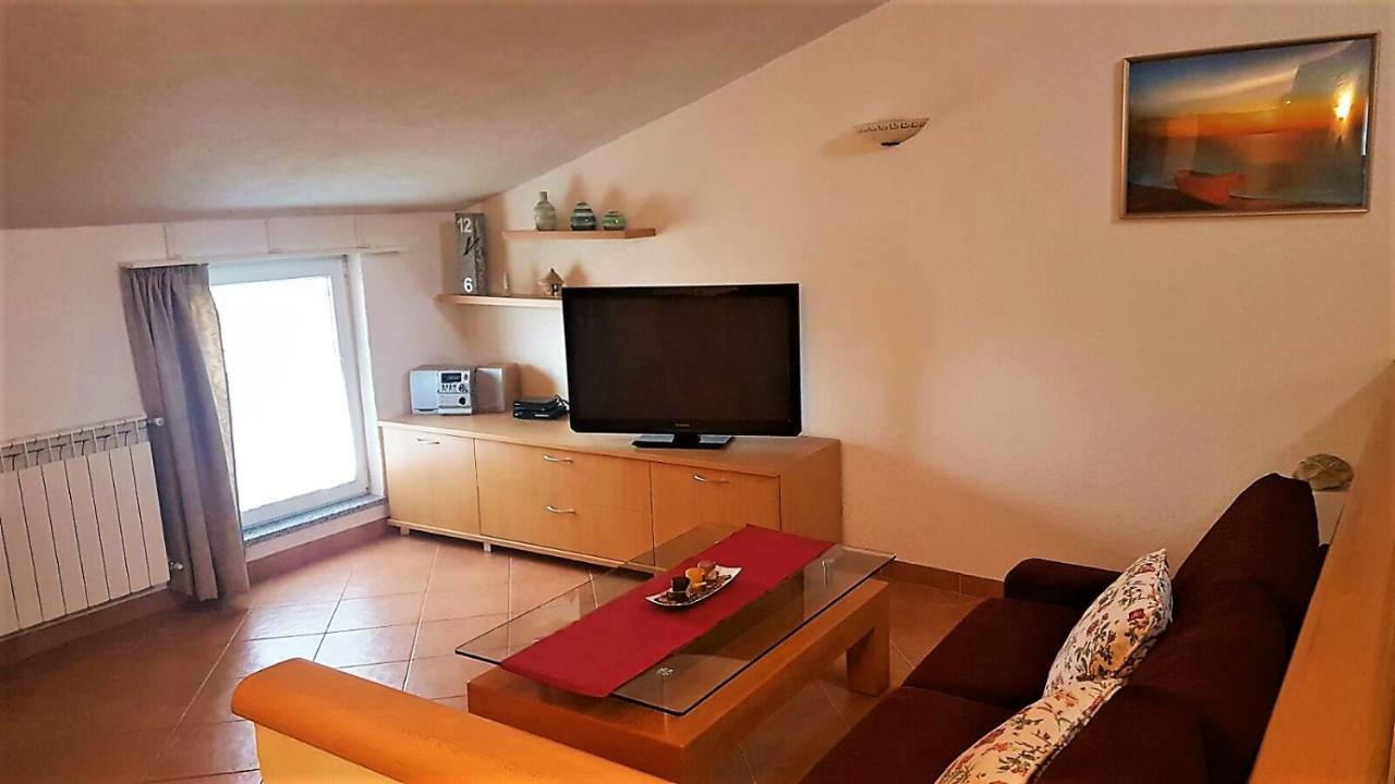 Apartment Villa Engel with Pool Poreč Buitenkant foto