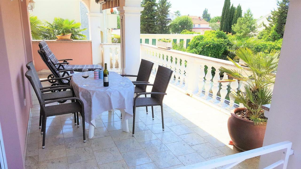 Apartment Villa Engel with Pool Poreč Buitenkant foto